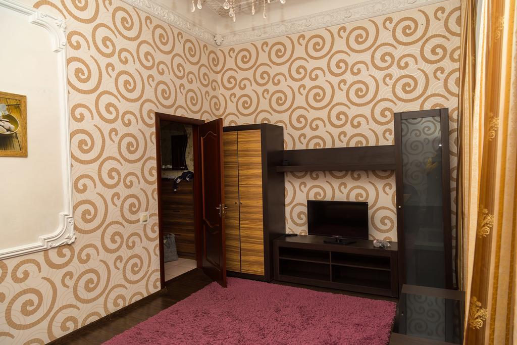 Apartment Mala Zhytomyrska 16 키예프 외부 사진