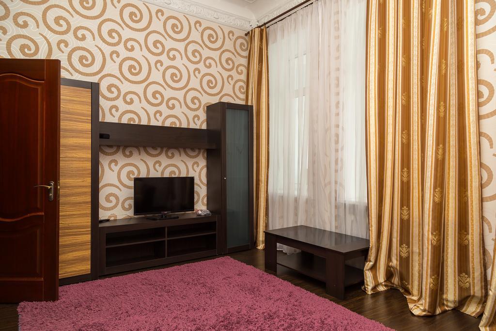 Apartment Mala Zhytomyrska 16 키예프 외부 사진