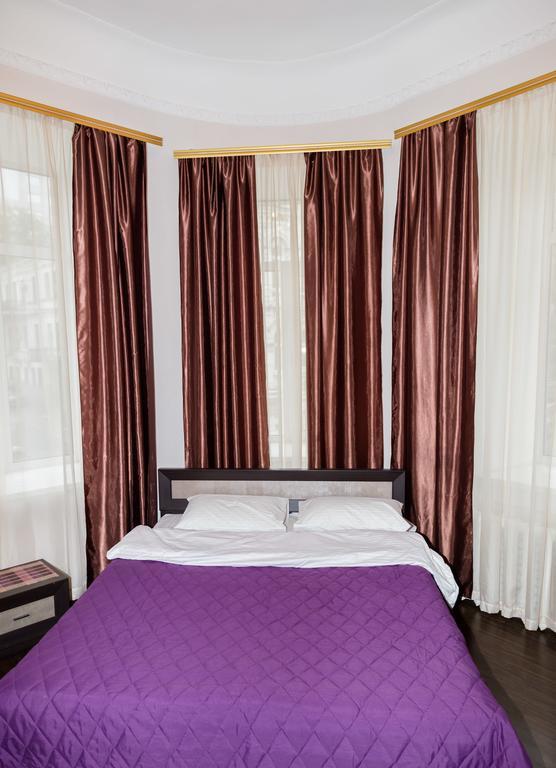 Apartment Mala Zhytomyrska 16 키예프 외부 사진